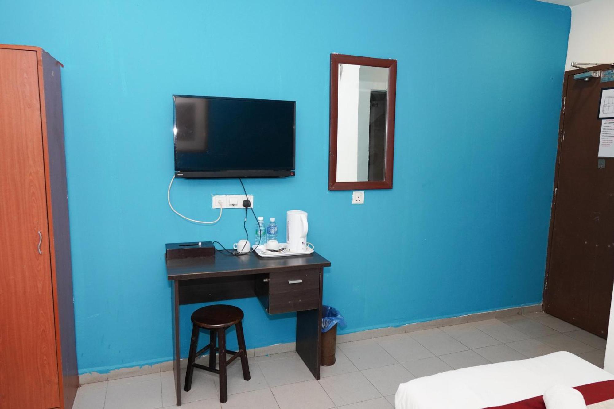 Hotel Shri Putiri Pasir Gudang Esterno foto
